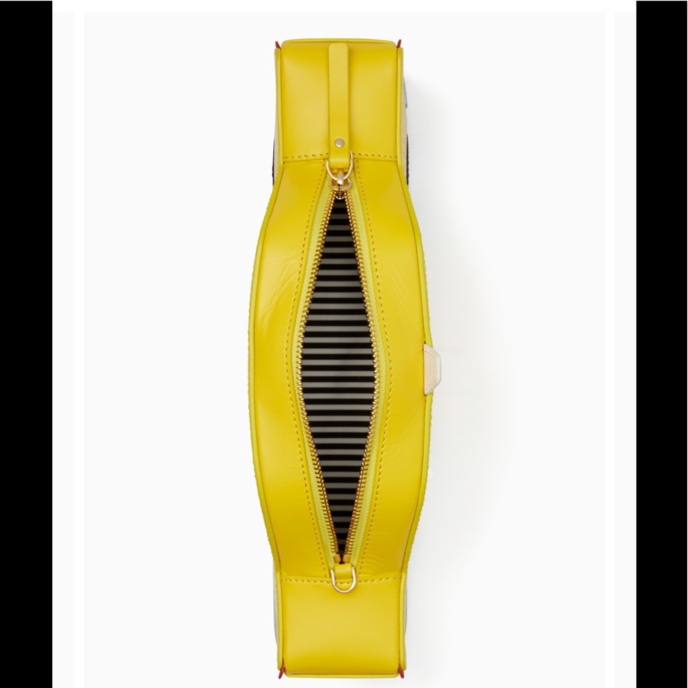*SOLD* 🚕 Kate Spade Taxi Cab Bag 🚕 - Picture 5 of 16